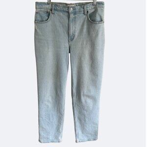 Abercrombie & Fitch High Rise 90s Relaxed Straight Leg Jean